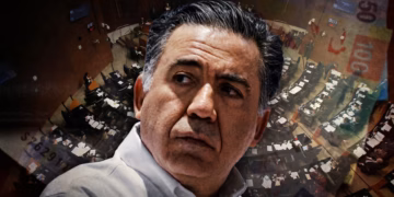 Inzunza sigue recibiendo sueldo pese a bloqueo de cuentas; Morena evita su presencia en la Permanente