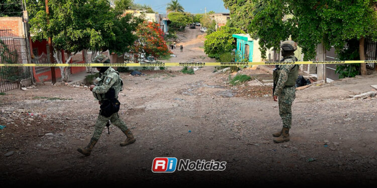 Asesinan a hombre mientras caminaba por calles de la colonia Lázaro Cárdenas, en Culiacán