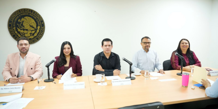 Comisión de Protocolo determina que nueve nuevas iniciativas continúen su proceso legislativo