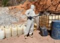 Ejército asegura más de siete toneladas de químicos e inhabilita 10 áreas de concentración en la sierra de Culiacán