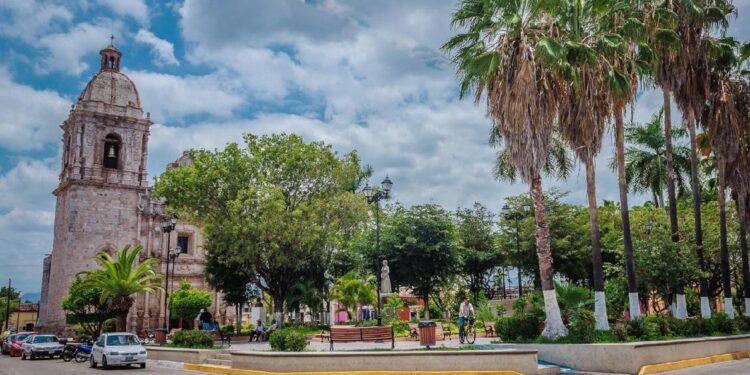 Reportan lluvias moderadas en Concordia, el Quelite y comunidades enclavadas en la sierra.