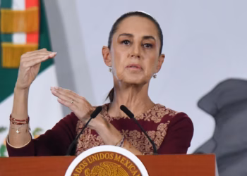 Sheinbaum cuestiona reportaje del NYT sobre presuntos informantes de Morena en Estados Unidos