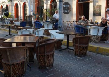 Fin de semana registra aún baja afluencia en restaurantes de Mazatlán y la zona rural