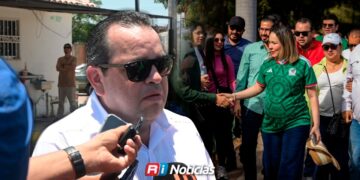 Secretario de Gobierno evade informar sobre suplencia por maternidad de la Gobernadora