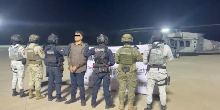 MARINA confirma captura de “El Gabito” en Mazatlán; fue trasladado a la FGR en CDMX