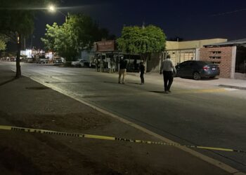 Civiles armados abren fuego contra dos hermanos en Culiacán; uno muere en el lugar