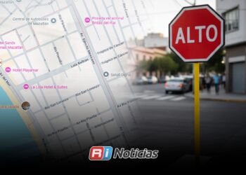 Ante riesgo de accidentes, vecinos colocan señales viales en Ferrocarrilera y Palos Prietos