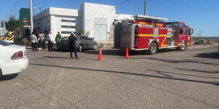 Mueren dos enfermeras en accidente en La Báscula