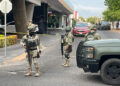Asesinan a hombre en estacionamiento de plaza comercial al norte de Culiacán