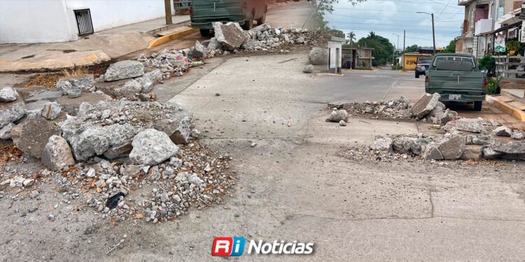 Jumapam afirma que retira escombros en 15 días, pero en Vistas del Mar ya suman dos meses de abandono