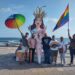 La comunidad LGBT, Maz Orgullo 2026, Pride Mazatlán, inauguraron la instalación de un monigote “El Anhelo de Calipso” en homenaje a las mujeres trans.