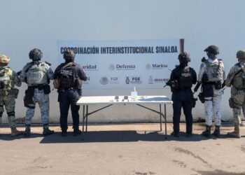 Aseguran celulares, cinco puntas y hasta un módem de internet tras revisión en el Penal de Aguaruto, Culiacán
