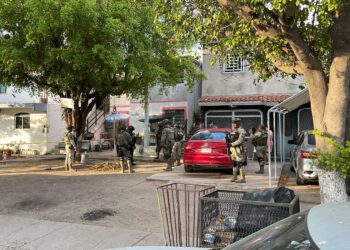 Asesinan a madre, su hijo y un hombre dentro de una vivienda en Infonavit Solidaridad, Culiacán
