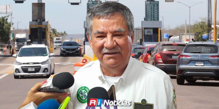 Carreteras hacia Mazatlán comienzan a registrar mayor movimiento