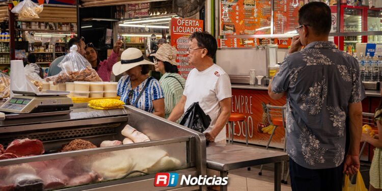 Refuerzan medidas sanitarias en Mercado Pino Suárez ante aumento de temperaturas