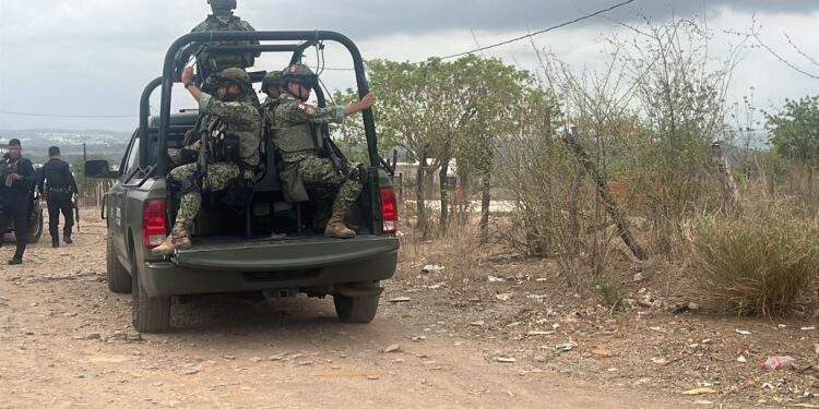 Localizan a motociclista ejecutado y en avanzado estado de descomposición en Tepuche, al norte de Culiacán