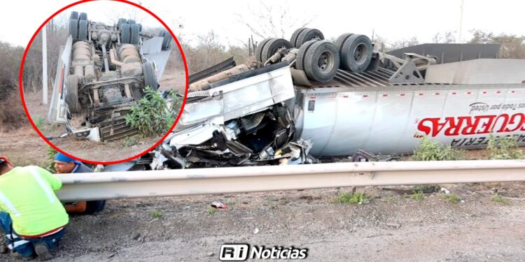 Vuelca tráiler de paquetería en la autopista Mazatlán-Culiacán