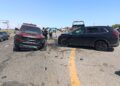 RAM artillada choca en la México 15 y es asegurada en Guasave; una mujer resulta lesionada