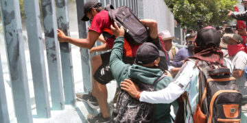 Sheinbaum rechaza represión ante protestas de la CNTE y acusa provocación