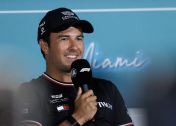Checo Pérez queda fuera en la Q1 del Gran Premio de Mónaco