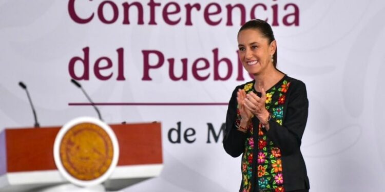Sheinbaum plantea abrir debate nacional sobre Inteligencia Artificial y uso de plataformas digitales
