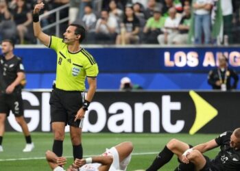 César Ramos hará historia: será el árbitro mexicano con más partidos en Copas del Mundo