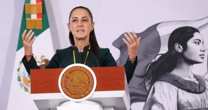 Sheinbaum reconoce decisión de Corte de EU que mantiene ciudadanía por nacimiento