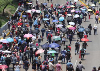 Sheinbaum descarta desalojar plantón de la CNTE en CDMX y apuesta por el diálogo