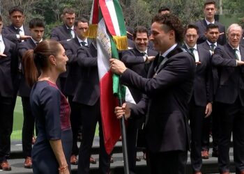 “Que su ejemplo inspire a millones”: Sheinbaum abandera a la Selección Mexicana que participará en el Mundial 2026