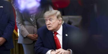 Trump anuncia posible firma de acuerdo con Irán para el fin del conflicto y reapertura del estrecho de Ormuz