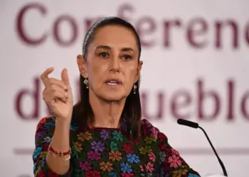 Sheinbaum condena dichos de periodista argentino contra los mexicanos: “Son indignantes”