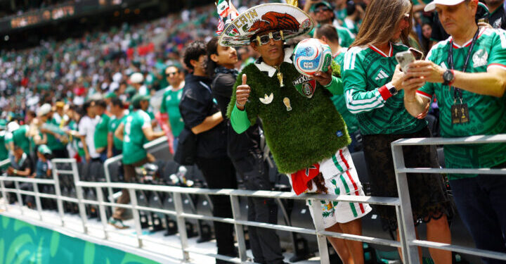 Secretaría Anticorrupción multa a la Federación Mexicana de Futbol con 42.8 mdp por violar protección de datos de aficionados