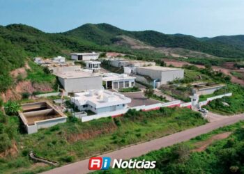 Habitantes denuncian que continúa el desabasto de agua tras reanudación de Miravalles