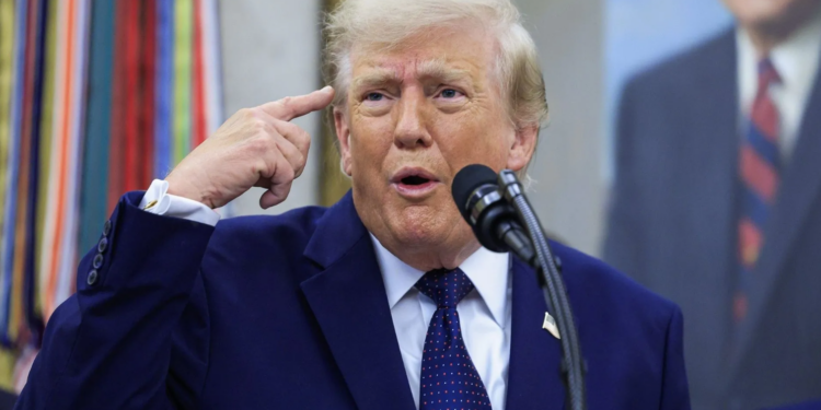 Donald Trump ordena suspender todo el comercio de EU con España