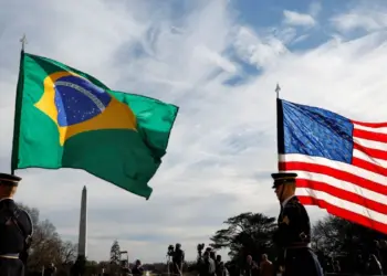 EU castiga a Brasil con aranceles del 25 % y Lula responde con reciprocidad y acusaciones políticas