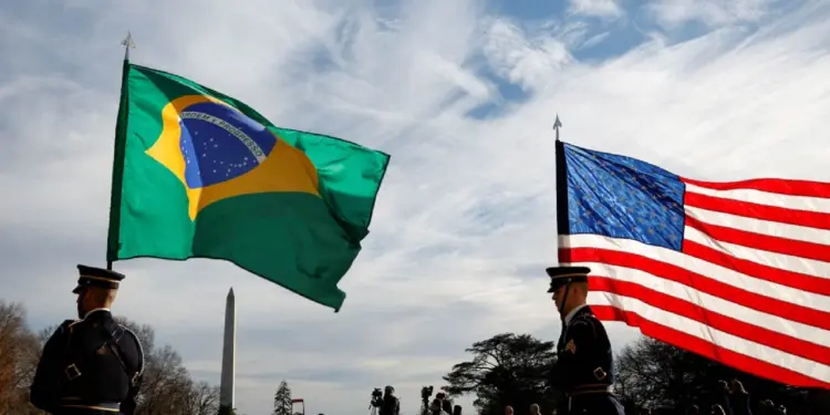 EU castiga a Brasil con aranceles del 25 % y Lula responde con reciprocidad y acusaciones políticas