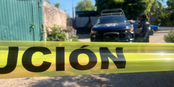 Localizan cuerpo envuelto en una sábana en predio de la colonia Las Cucas, en Culiacán