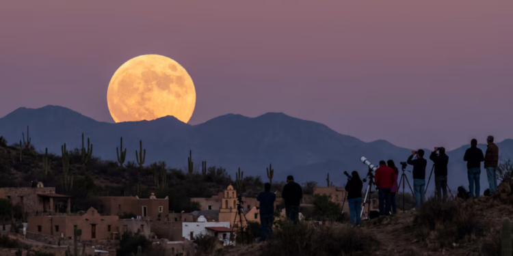 Luna de Ciervo 2026: ¿Cuándo y A Qué hora podrá verse la Luna llena de julio en México?