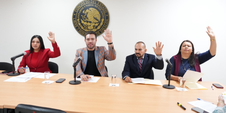 Determina Comisión de Protocolo que 17 iniciativas sigan su proceso legislativo