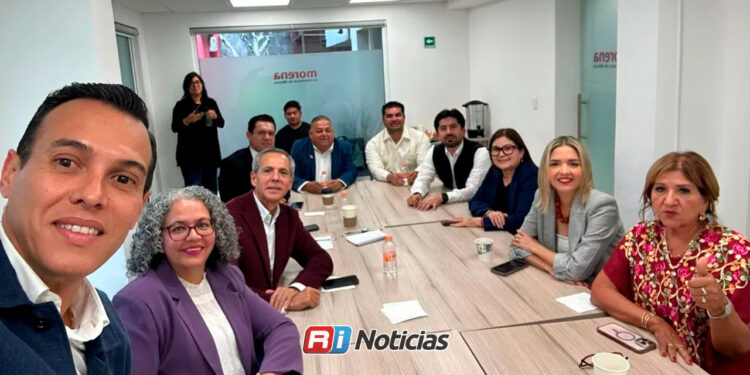 Aspirantes de Morena en Sinaloa cierran filas en la CDMX rumbo al proceso electoral de 2027