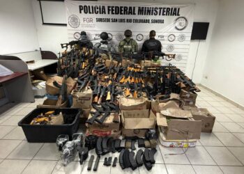 Aseguran 81 armas largas y casi 275 mil cartuchos durante operativo en Sonora