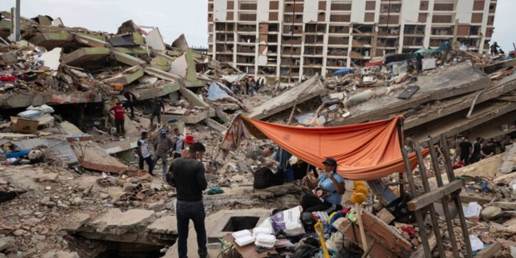 La tragedia invisible: más de 29,500 desaparecidos tras el terremoto en Venezuela