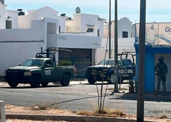 Balean a agente de la Fiscalía General del Estado en el fraccionamiento Villa Bonita
