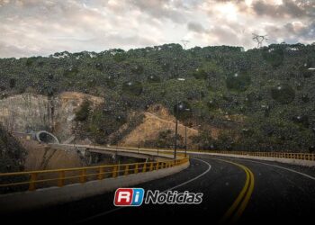 Lluvias incrementan riesgos para automovilistas en la carretera Mazatlán-Durango