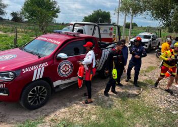 Despliegan operativo en el río Presidio tras reporte de persona desaparecida en Villa Unión
