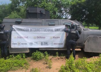 Aseguran camioneta con blindaje artesanal y municiones de alto poder en Concordia