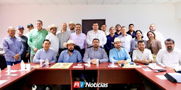 Se detecta el primer caso de Gusano Barrenador del Ganado en Sinaloa; Gobierno del Estado y sector pecuario fortalecen acciones sanitarias y garantizan estabilidad del mercado
