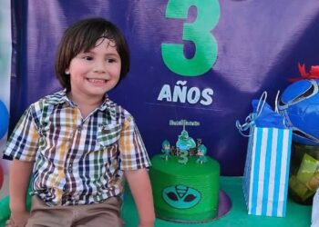 Buscan a Aldo Emilio, niño de 4 años desaparecido en playa Las Glorias en Guasave