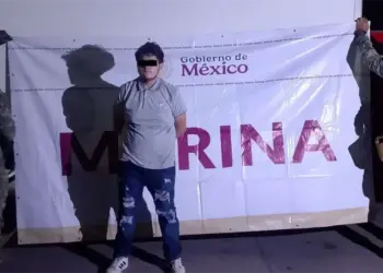 Marina captura a un hombre armado con presunta cocaína en operativo cerca de la Central de Abastos de Mazatlán