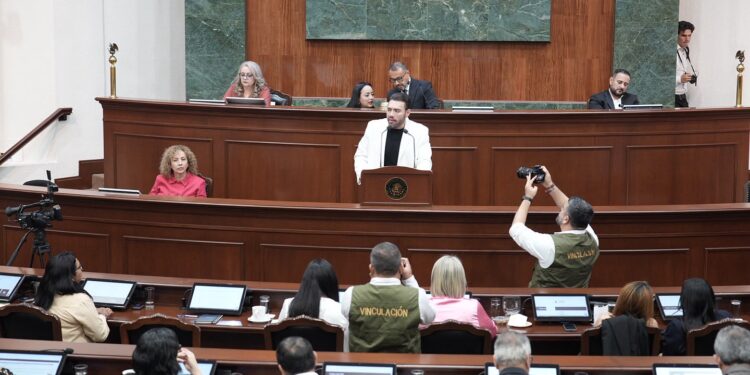 Dan lectura a dos nuevas iniciativas en Sesión Ordinaria del Congreso de Sinaloa
